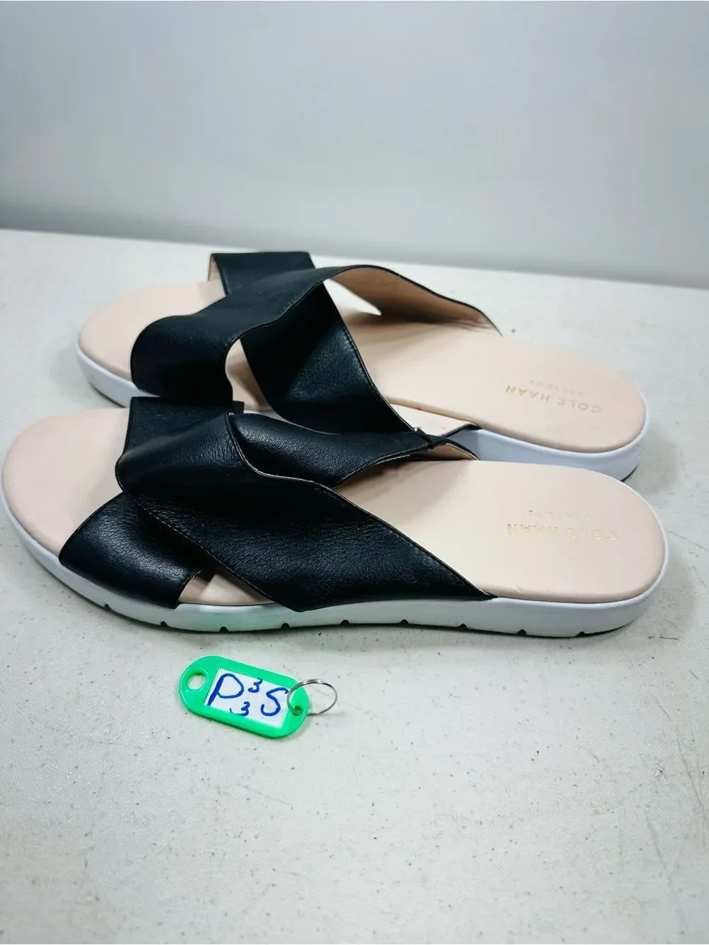 Cole Haan Womens ZERØGRAND Criss Cross Slide Sandal Black Leather Size 10